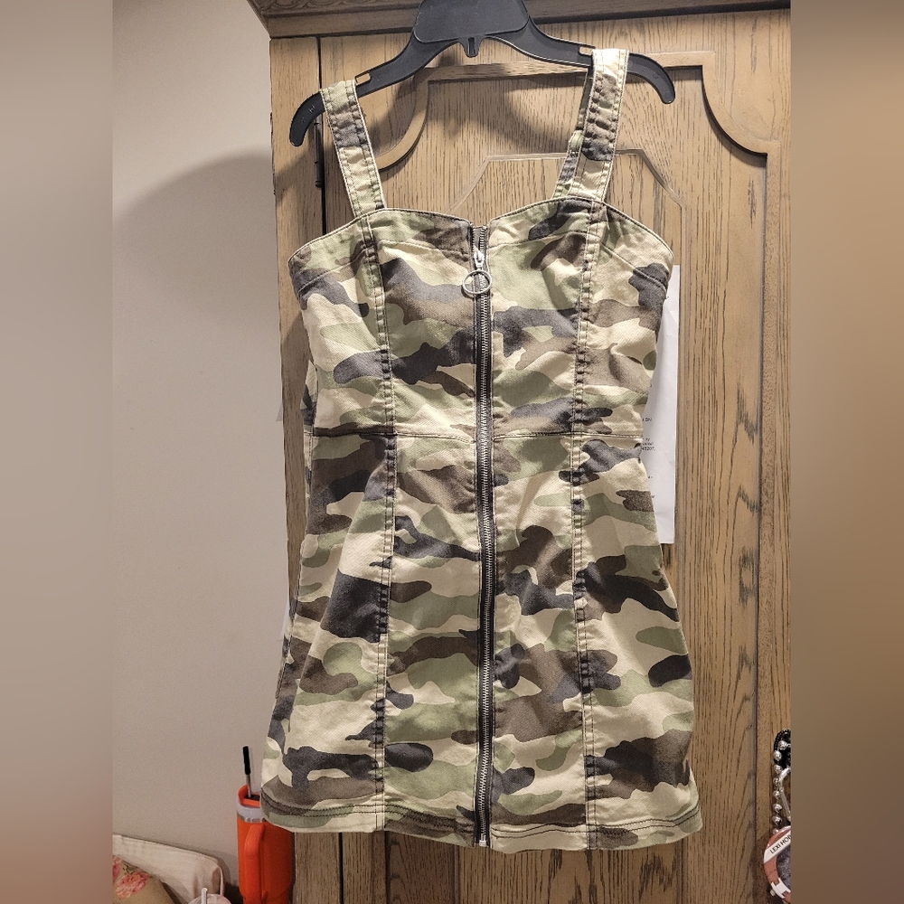 Divided Camouflage Mini Dress with Zip Front